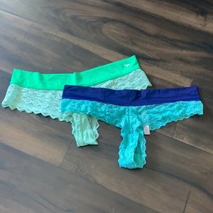 2 pairs of VS undies